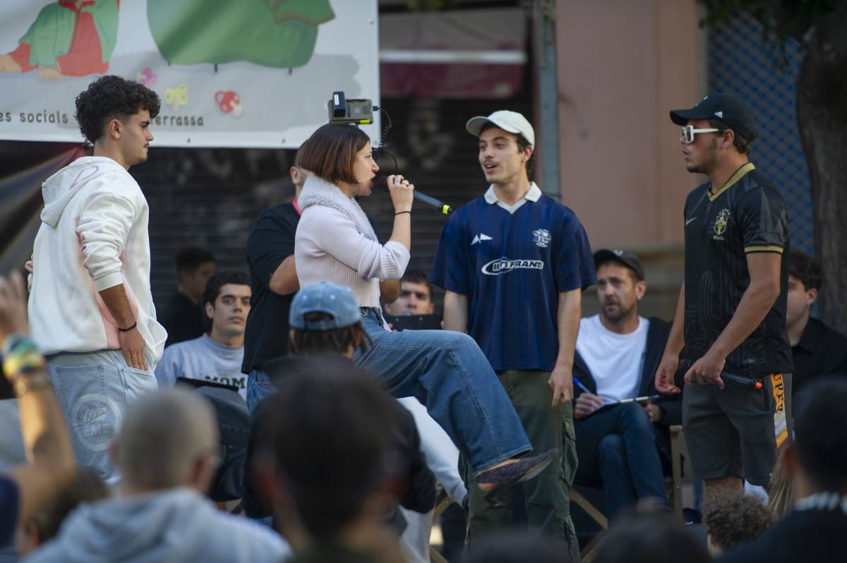 A Terrassa hi ha hagut una baralla de versos