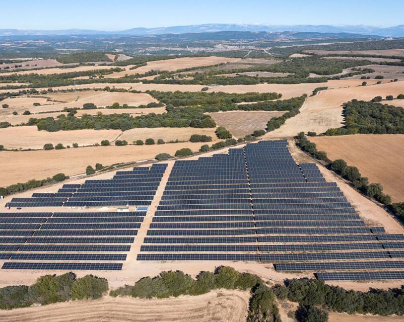 La Generalitat compra quatre nous parcs solars