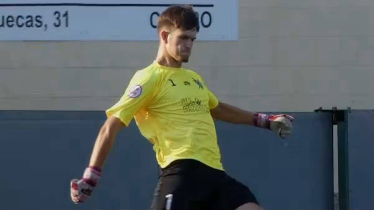 Mor un porter de 19 anys de Tercera Federació després de xocar contra un altre jugador