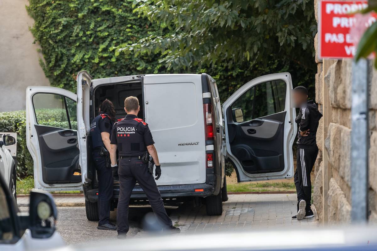 Detenció Creu Alta - Juanma Peláez Detenció Creu Alta