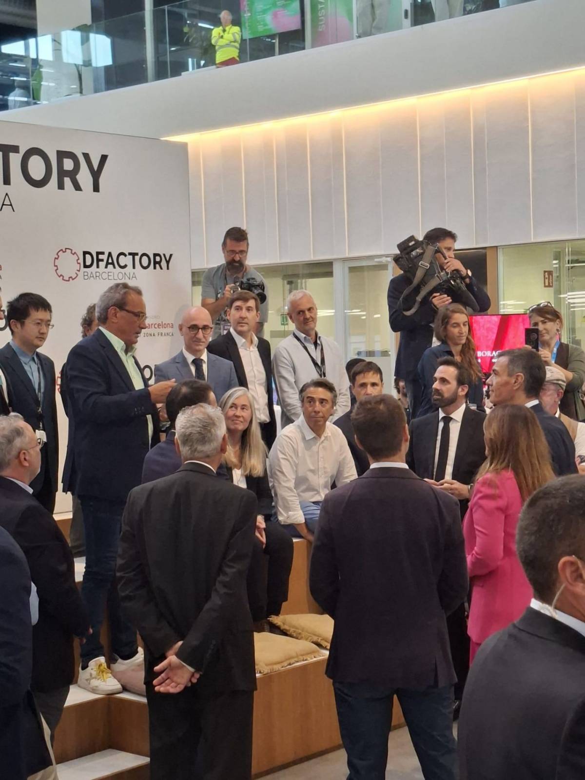 El CEO de Witeklab, Manel Torrentallé, parla amb Sánchez - Witeklab El CEO de Witeklab, Manel Torrentallé, parla amb Sánchez