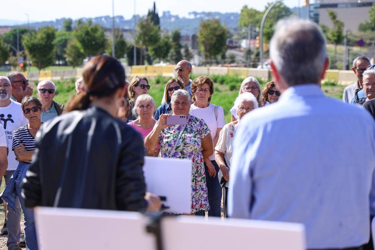 A la presentació hi han assistit veïns de la zona - Víctor Castillo