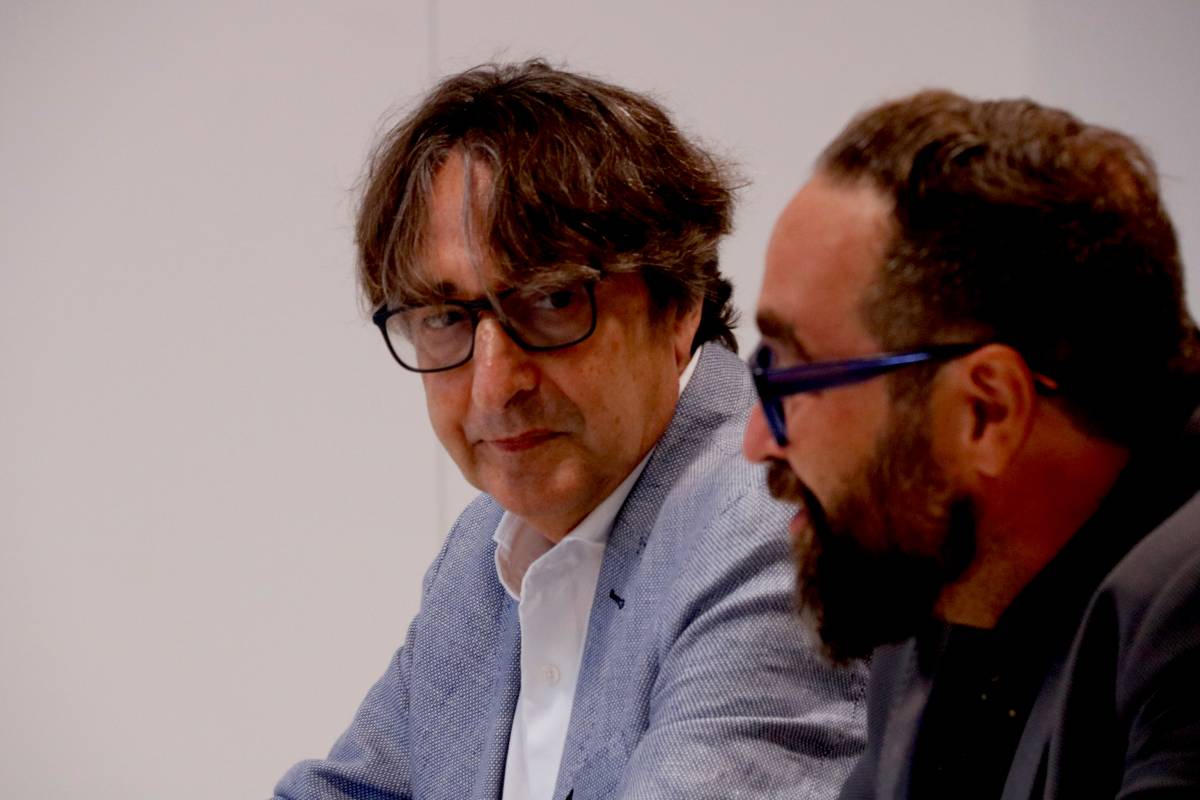 Emotiu retorn d'un diputat després d'un trasplantament de cor: «La sanitat pública és un tresor»