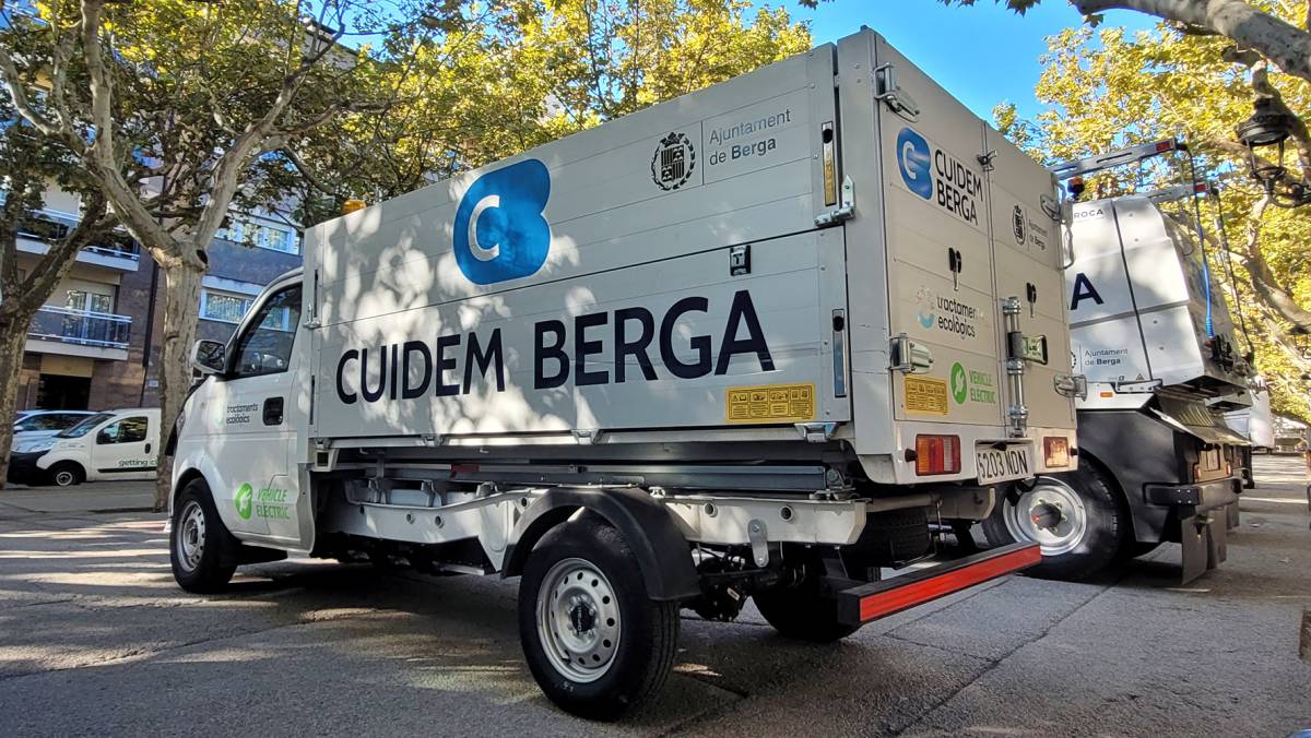 La nova flota incorpora l`eslògan 