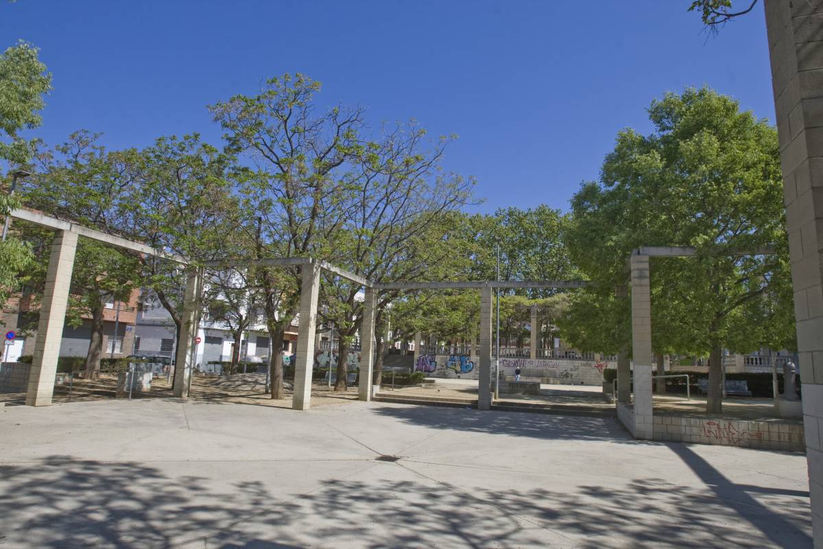Plaça de Federico García Lorca a Terrassa - Nebridi Aróztegui Plaça de Federico García Lorca a Terrassa