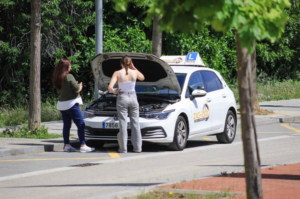 Què li passa al teu vehicle quan poses el combustible equivocat i què cal fer?