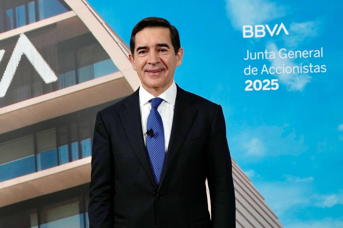 El BBVA nega acords amb l'inversor David Martínez: 