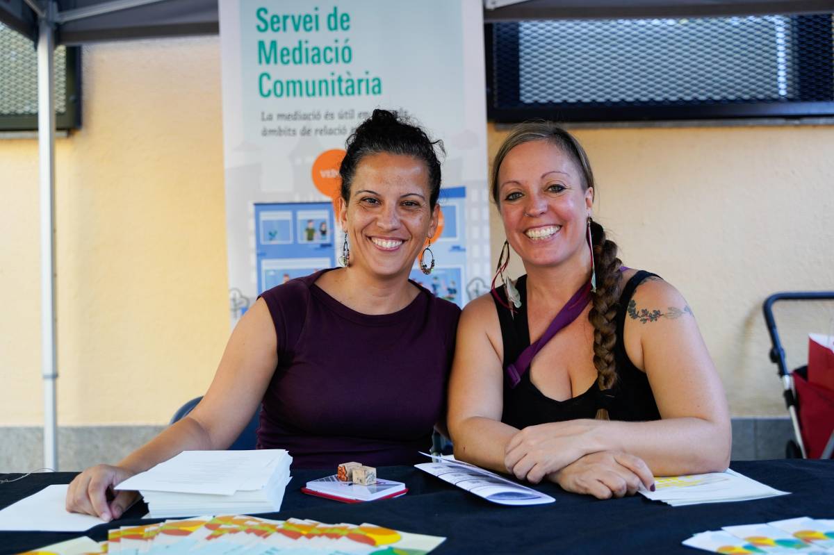 Eugènia Garcia i Mireia Núñez del Servei de Mediació Comunitària - DAVID CHAO