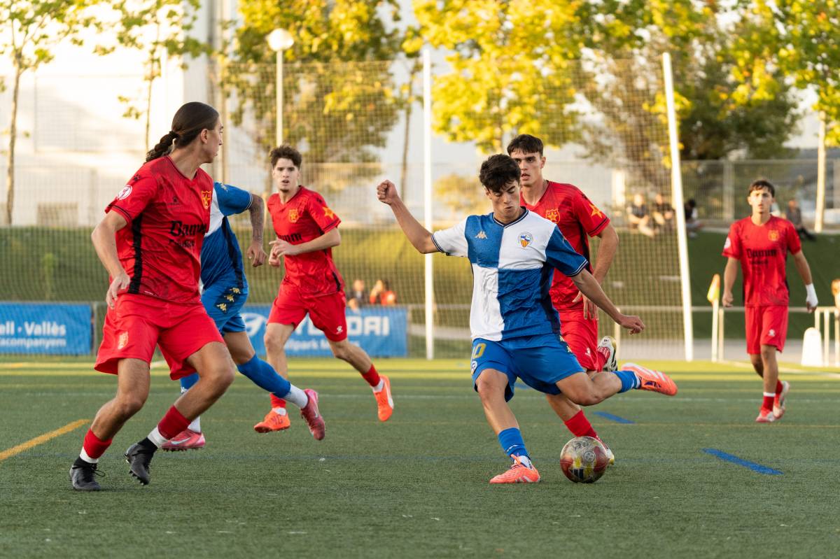 Empat de mèrit del juvenil del CE Sabadell davant la Damm