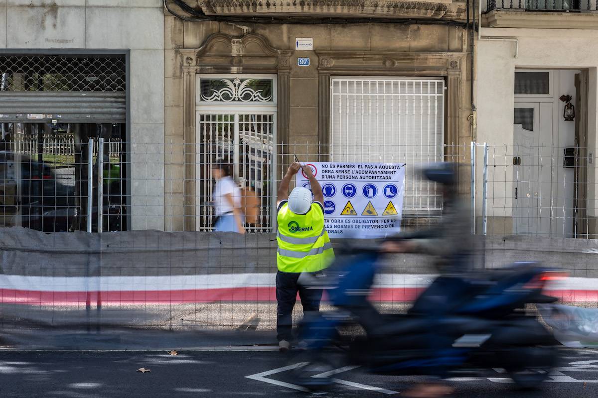 Nova fase d’obres de la via de Massagué, ara centrada en les voreres