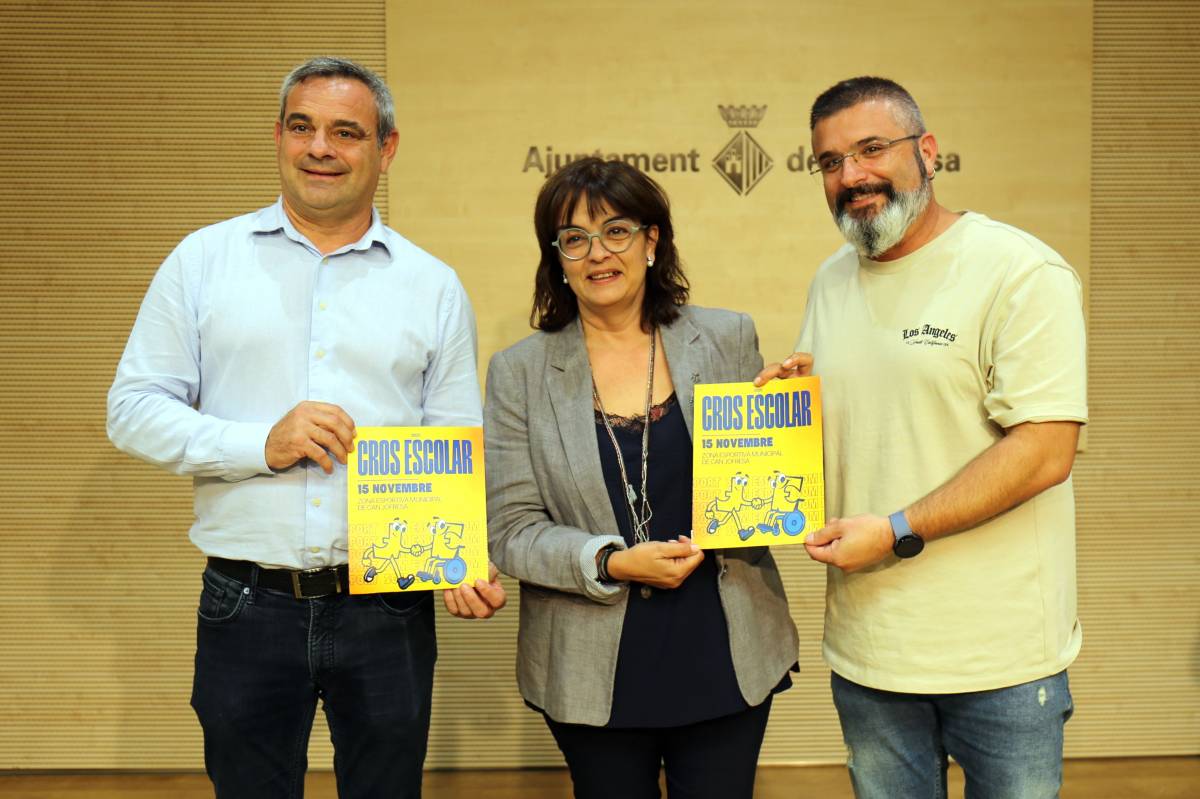 Alberto Muñoz, Meritxell lluís i Xavi Dobón, durant la presentació - 
