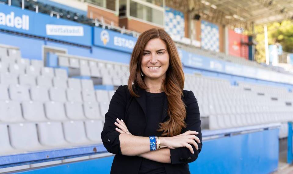 L`assessora d`alt rendiment del club, a l`estadi