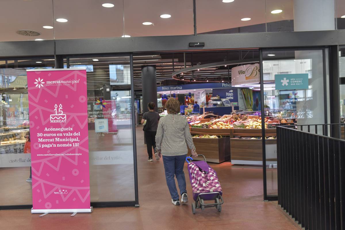 Nova campanya de vals de descompte als comerços de Castellar