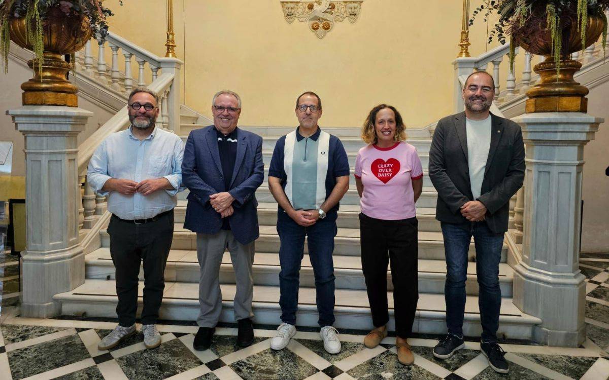 El Teatre Fortuny acull «Pots ser tu, puc ser jo», una obra que aborda la salut mental adolescent