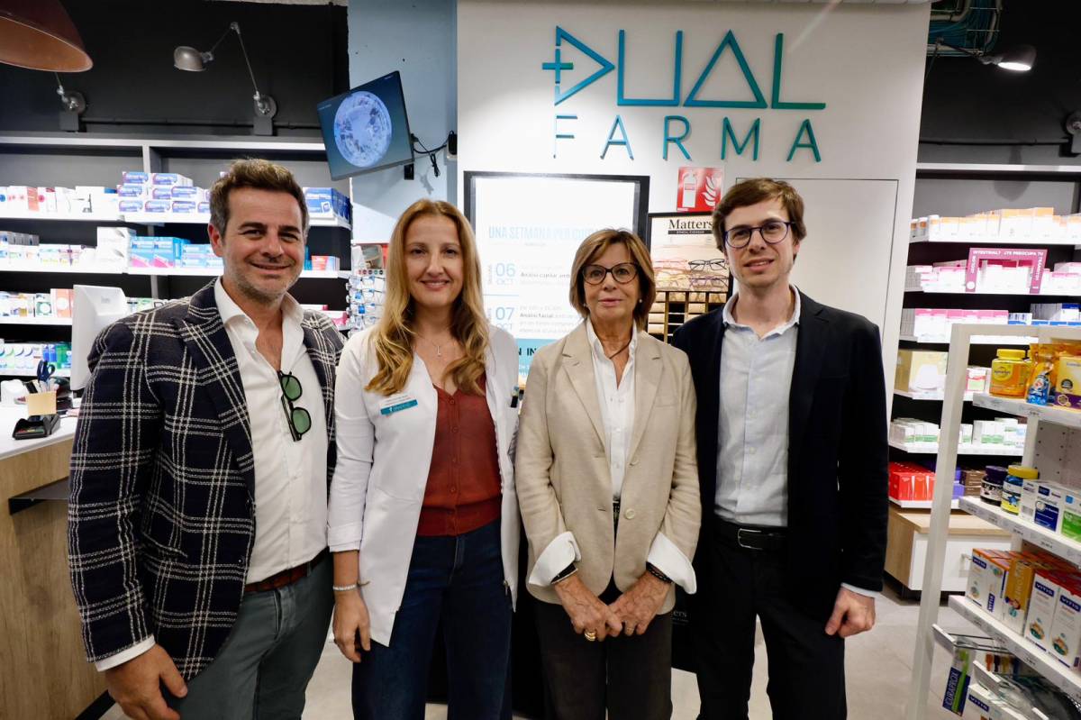 Inauguren una nova farmàcia al carrer Tres Creus de Sabadell