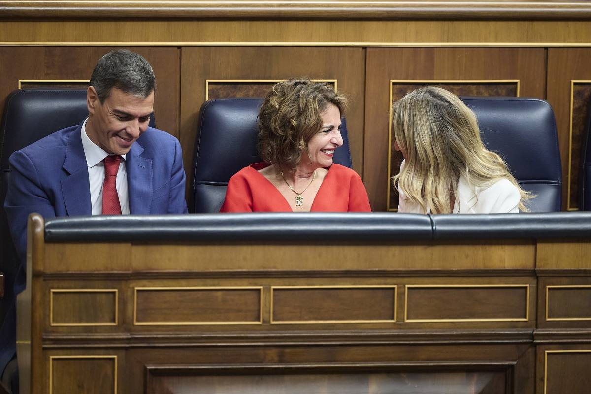 L’embargament d’armes a Israel ressuscita la majoria de la investidura