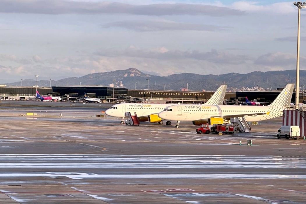 El govern espanyol i Podem pacten prioritzar els compromisos ambientals en l’ampliació del Prat