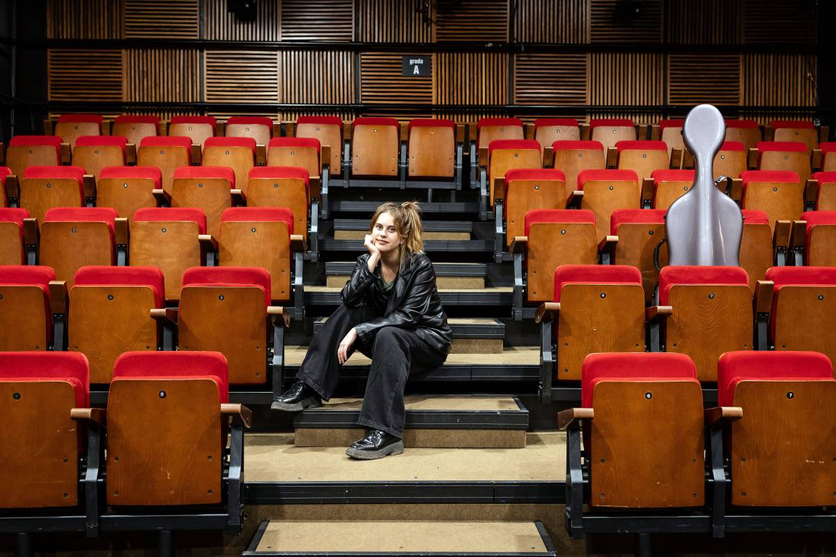 Elisabet Casanovas, fotografiada al Teatre Lliure - Hugo Fernández