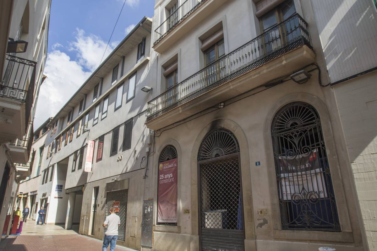 El Cafè Colón de Terrassa avança a mitges: falta la llicència del carrer Cremat