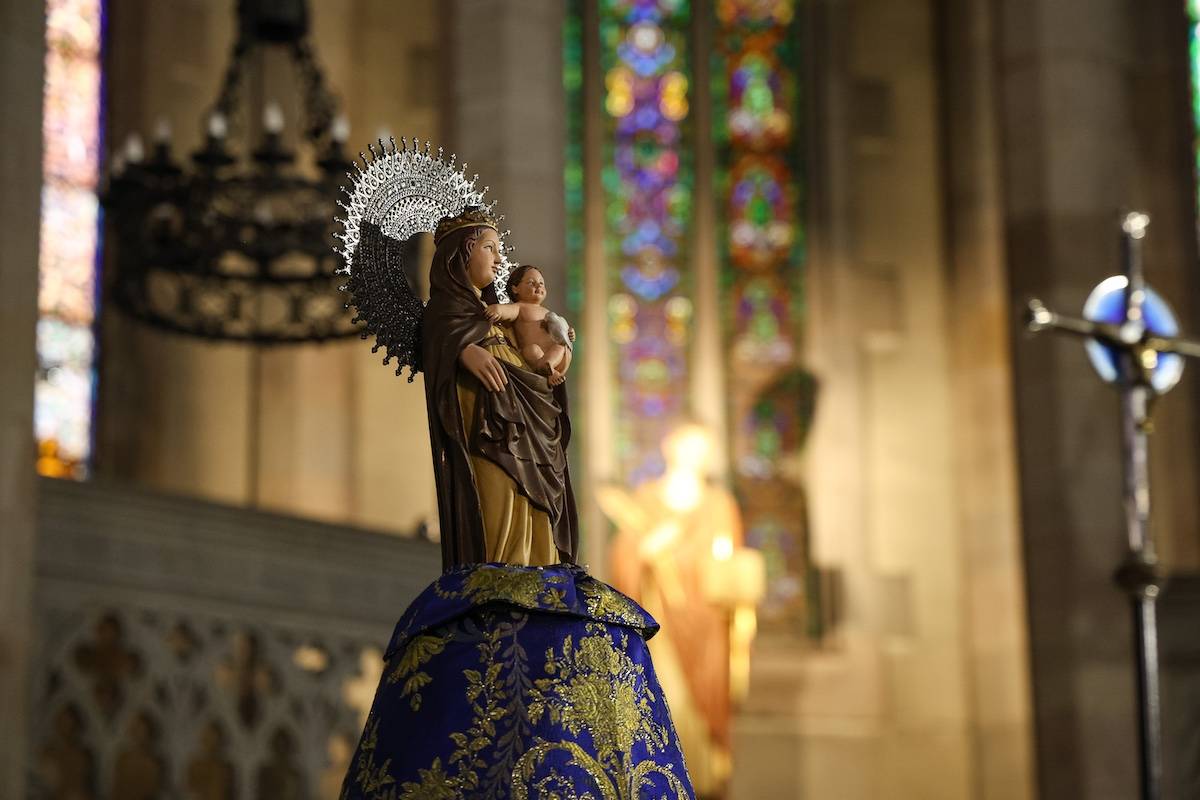 Celebració del Pilar a Sabadell - Víctor Castillo