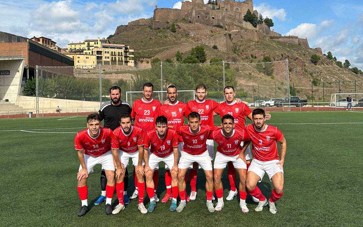 El CF Cardona perd contra la Unificación Llefià (1-3) i tanca una jornada amb sort diversa pels bagencs