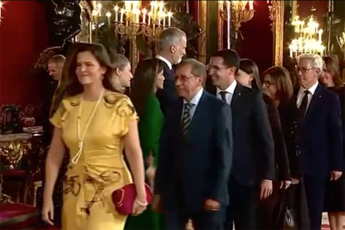 Un alcalde vallesà, present en la recepció reial amb motiu del 12-O