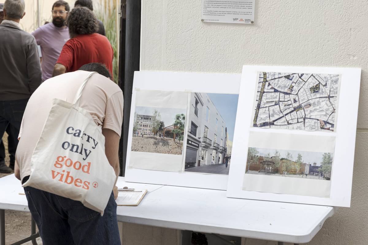 Recollida de signatures per recuperar la Casa del Poble - LLUÍS CLOTET Recollida de signatures per recuperar la Casa del Poble
