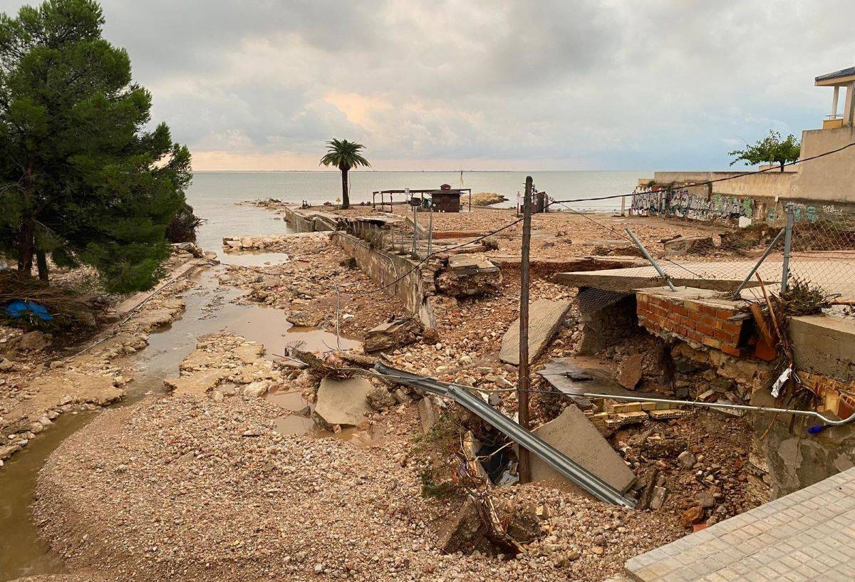 Els aiguats a l'Ebre no donen treva: noves alertes per pluges intenses dilluns a la tarda