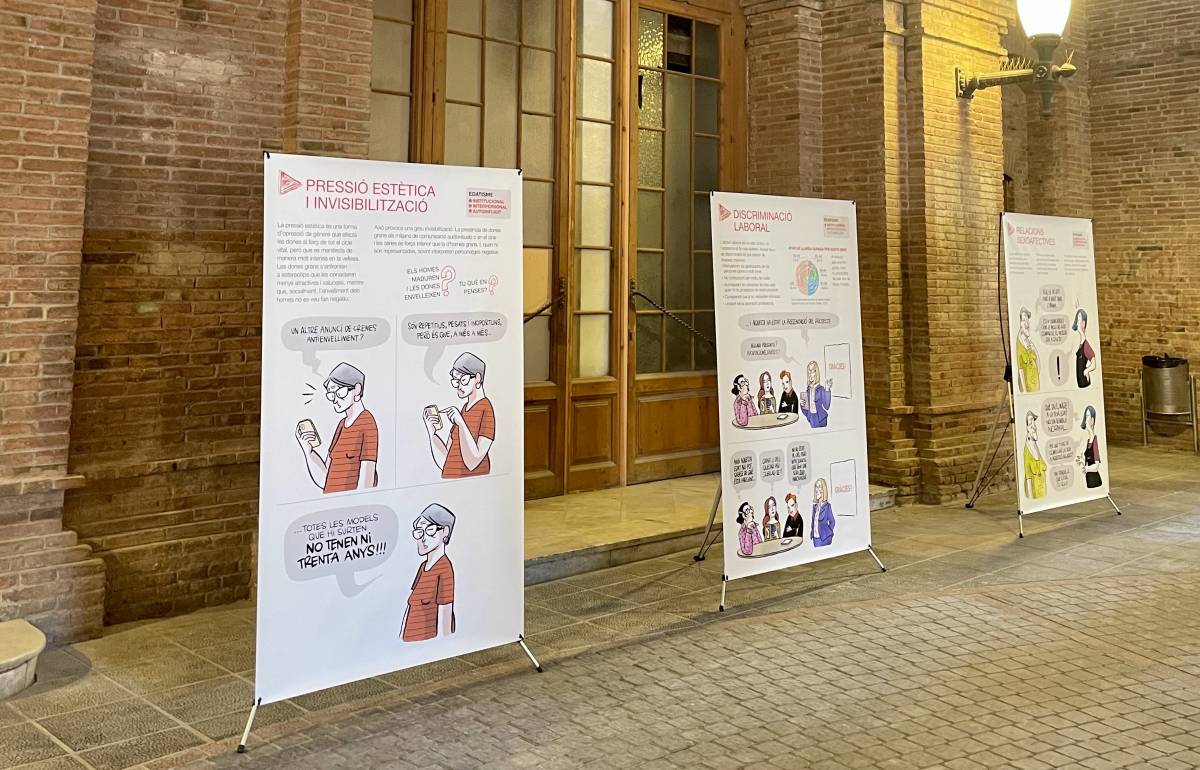 Panells de l`exposició de Raquel Buj - Pau Espí Panells de l`exposició de Raquel Buj