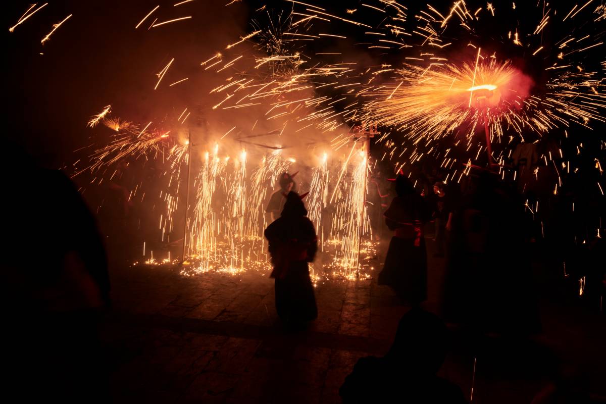 L`Infernàlia omple d`espurnes Barberà - Cedida L`Infernàlia omple d`espurnes Barberà