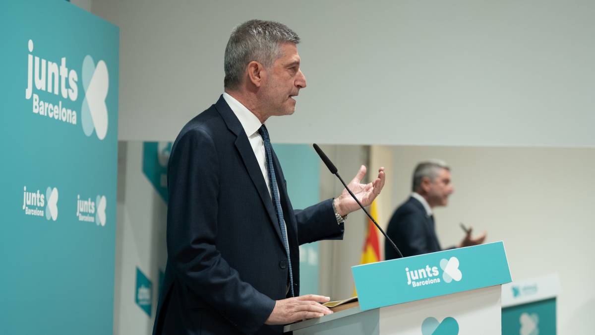 Junts referma la llunyania amb el PSC a Barcelona amb el «no» al pressupost de Collboni