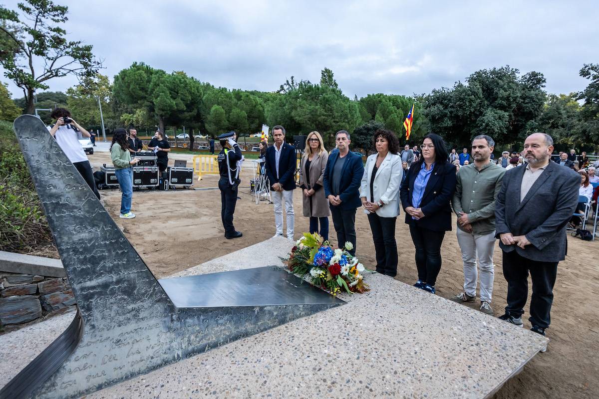 Memorial Lluís Companys a la masia de Can Rull - Juanma Peláez Memorial Lluís Companys a la masia de Can Rull