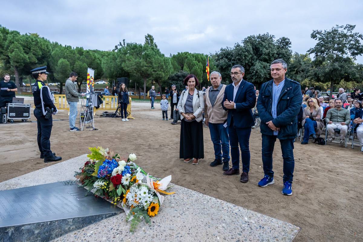 Memorial Lluís Companys a la masia de Can Rull - Juanma Peláez Memorial Lluís Companys a la masia de Can Rull