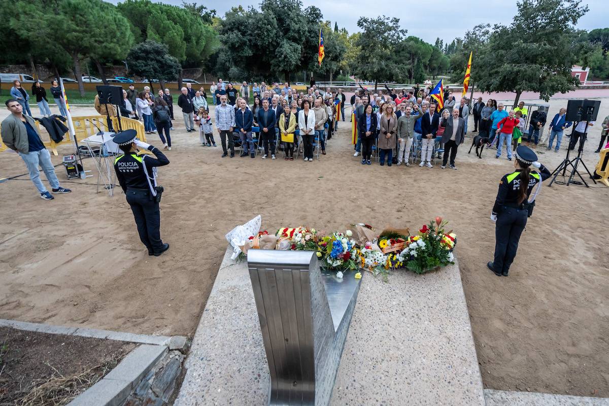 Memorial Lluís Companys a la masia de Can Rull - Juanma Peláez Memorial Lluís Companys a la masia de Can Rull