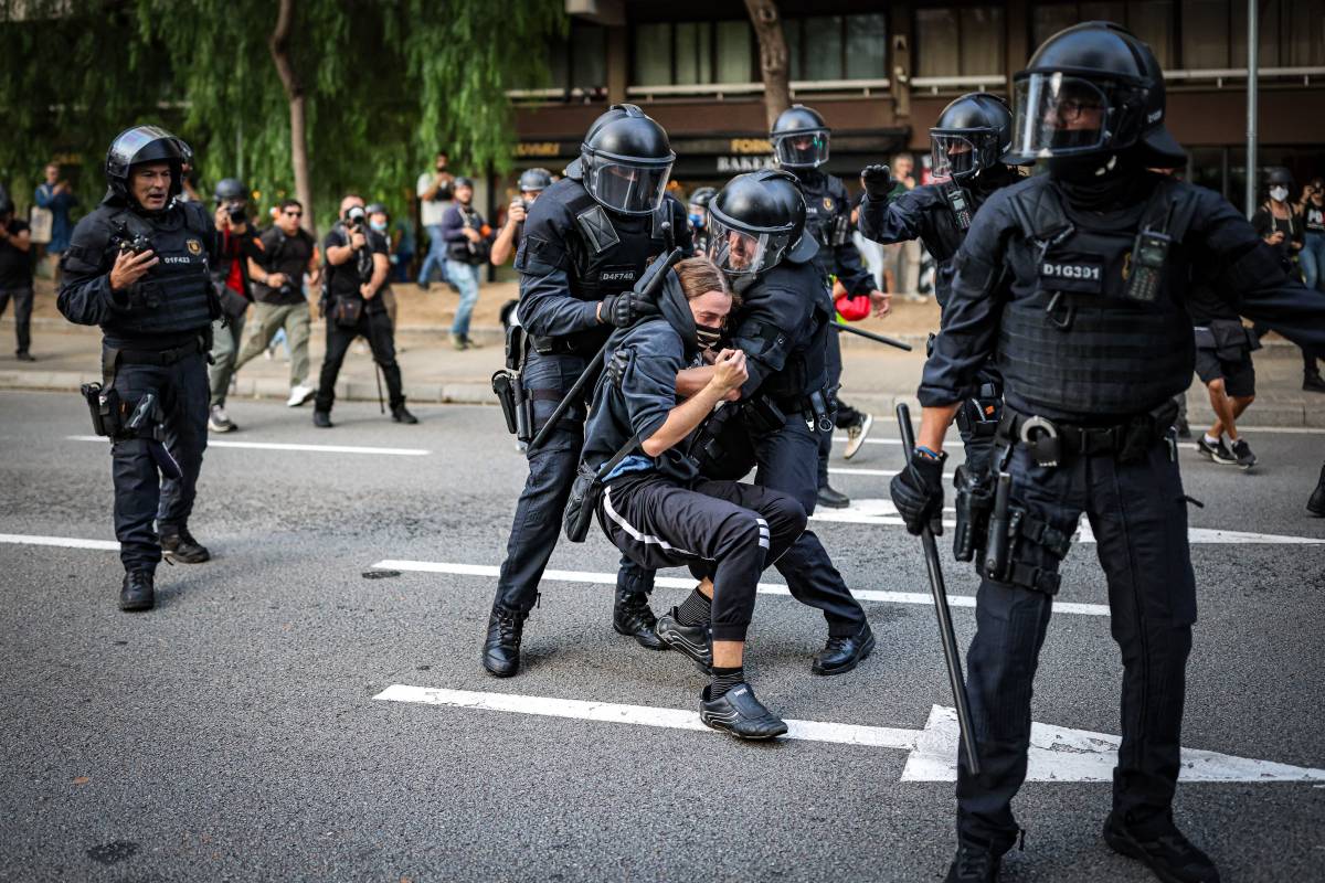 Parlon i Trapero, al punt de mira per la resposta dels Mossos a la vaga per Palestina