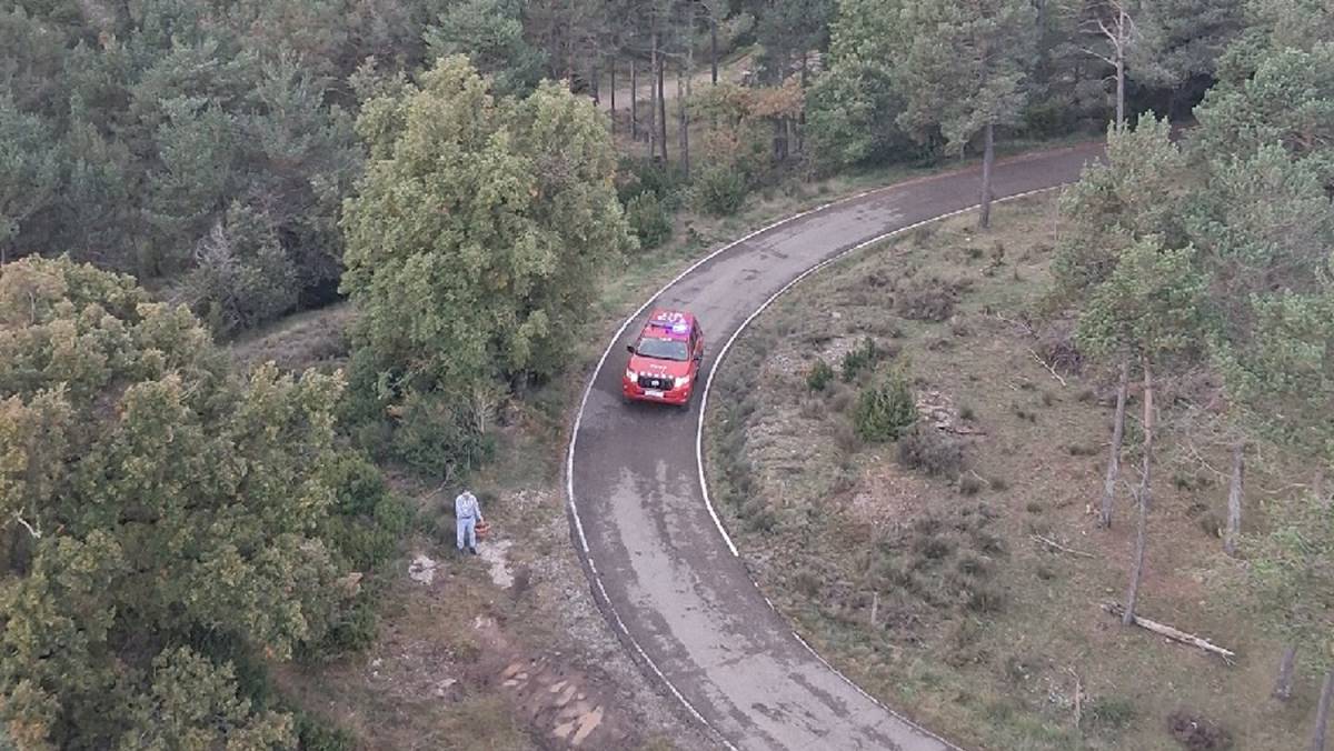 Els Bombers rescaten dos boletaires en una tarda al Berguedà