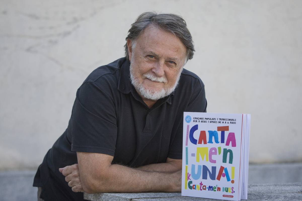 El cantant i animador Miqui Giménez, mestre jubilat - Nebridi Aróztegui El cantant i animador Miqui Giménez, mestre jubilat
