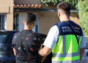 Desmantellen una organització criminal que va estafar més d'un milió d'euros