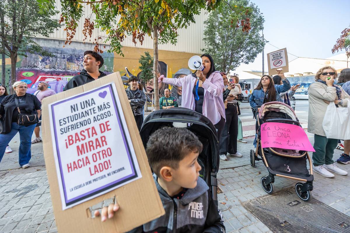 Protesta a l`IES Vallès - Juanma Peláez Protesta a l`IES Vallès