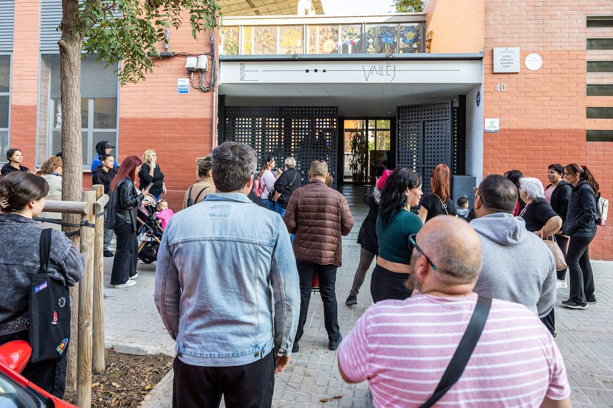 Protesta a l`IES Vallès - Juanma Peláez Protesta a l`IES Vallès