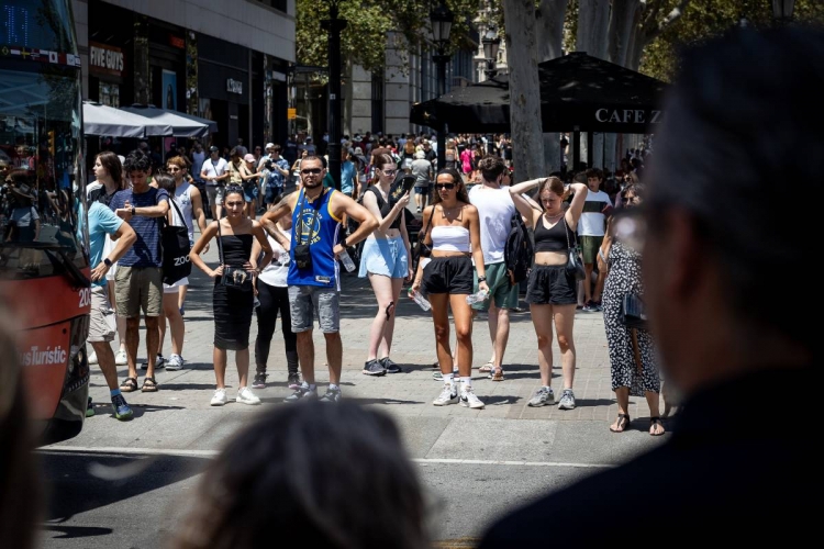 La carta als Reis de l'oposició al pressupost de Collboni: de «decreixement turístic» a xecs nadó