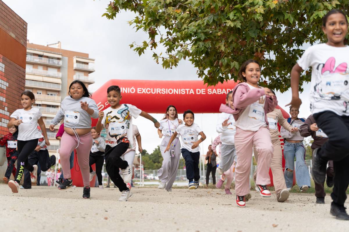 L’Escola Sant Julià celebra una jornada solidària contra la leucèmia infantil