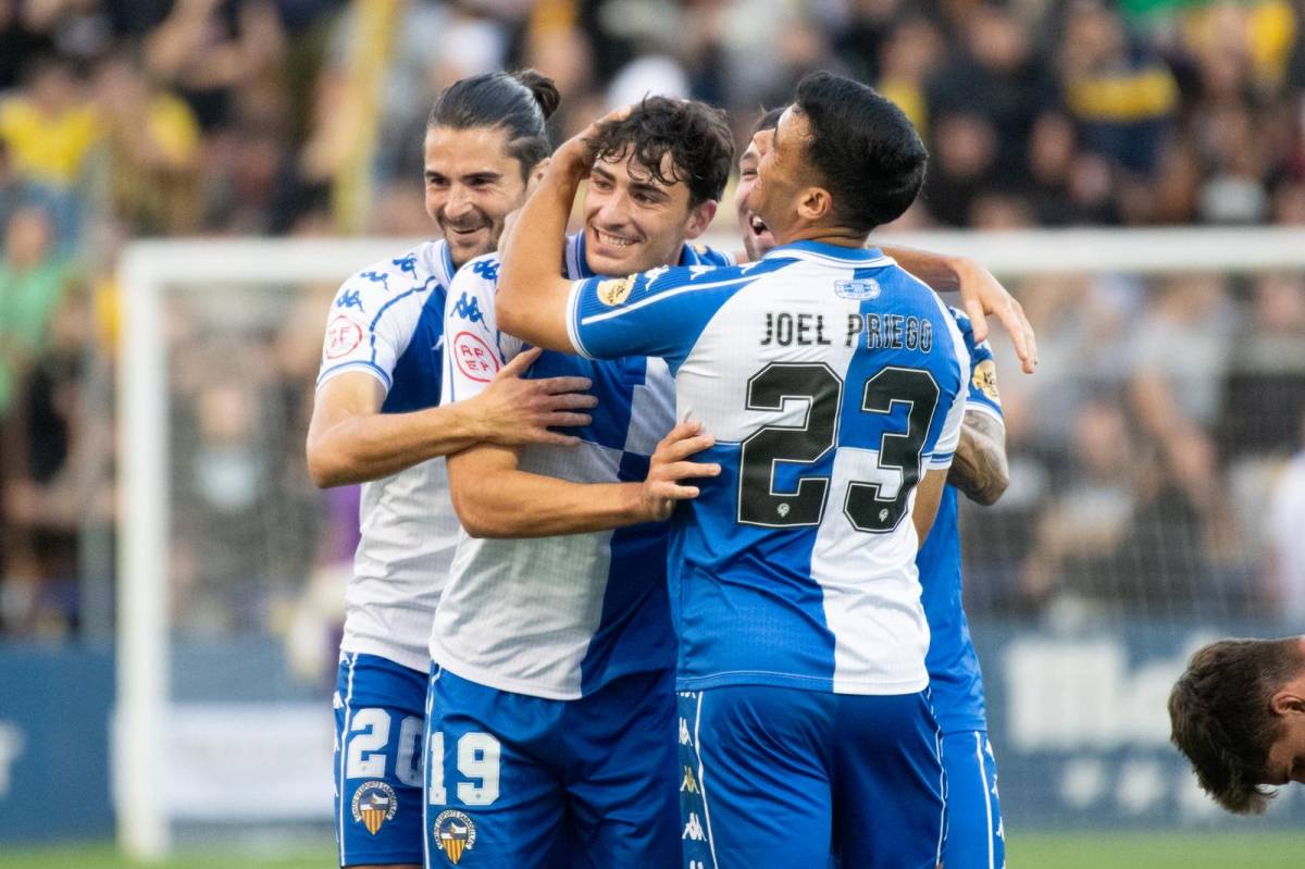 Cop sobre la taula del CE Sabadell que goleja l'Alcorcón i es consolida a la zona alta de Primera Federació