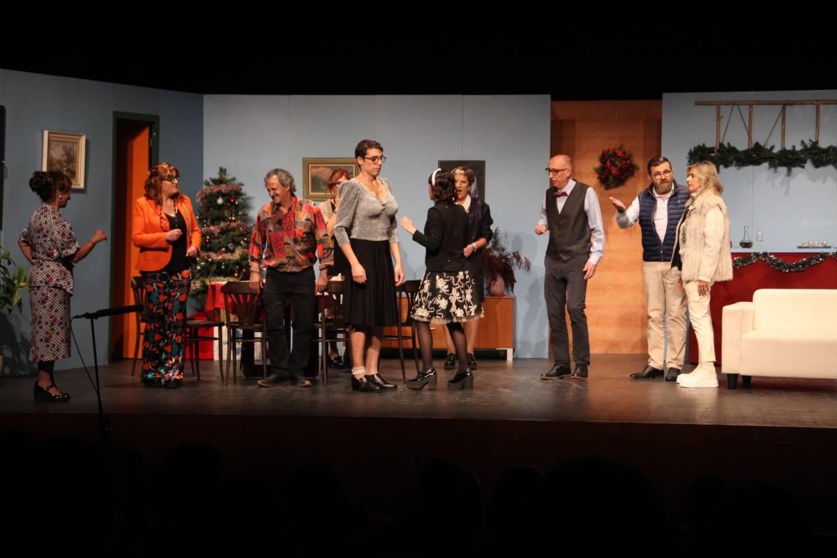 Teatre Embolica que fa fort UBIC Solsona - Ramon Estany Teatre Embolica que fa fort UBIC Solsona