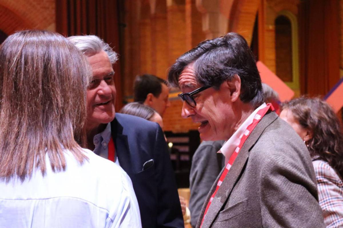 Illa, davant els socialistes europeus: «Seria una magnífica notícia que el català fos oficial a la UE»
