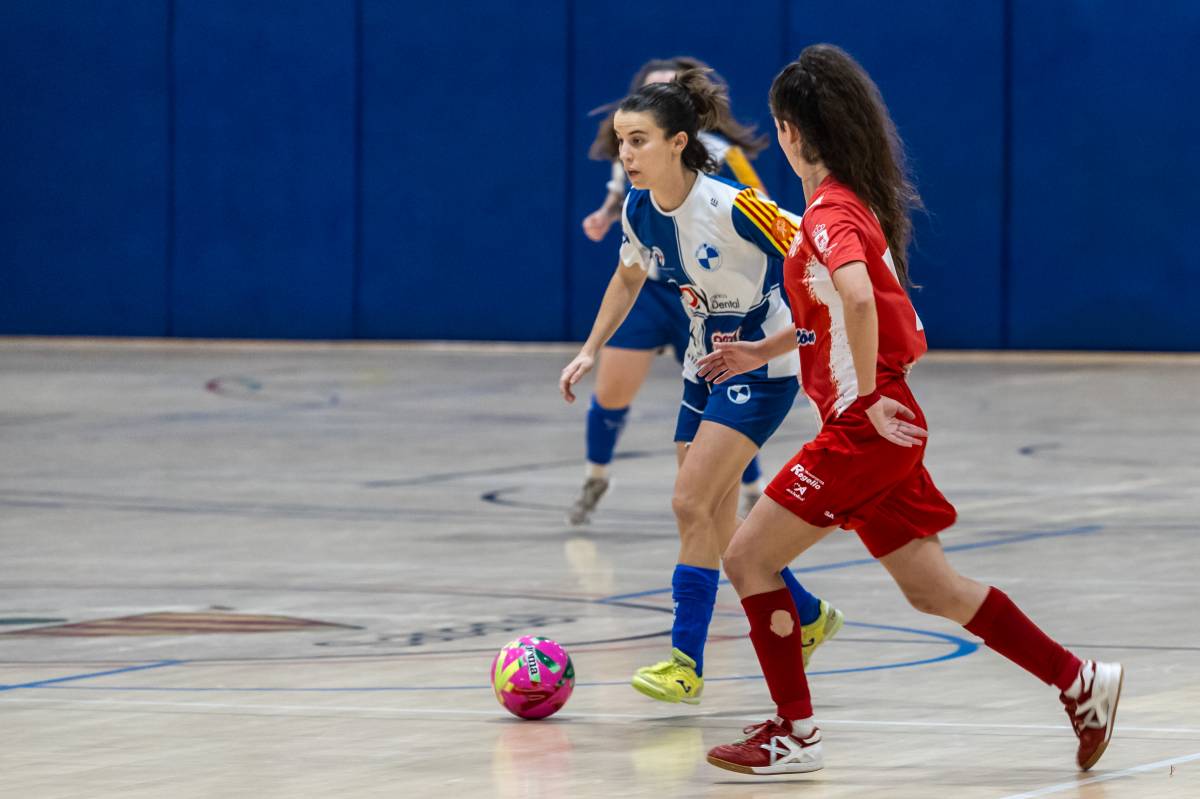 Gemma Font, en una acció del duel - Juanma Peláez Gemma Font, en una acció del duel