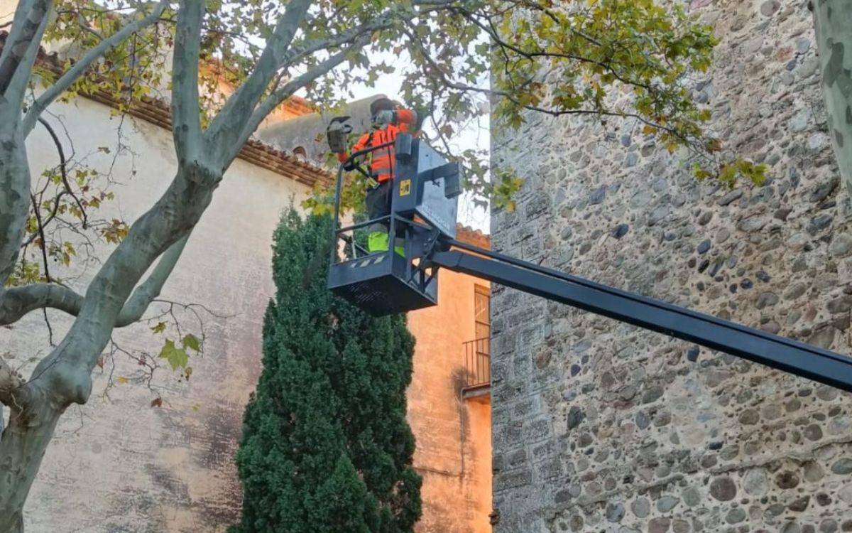 Comença la restauració urgent de la Torre de l’Ermita de Cambrils