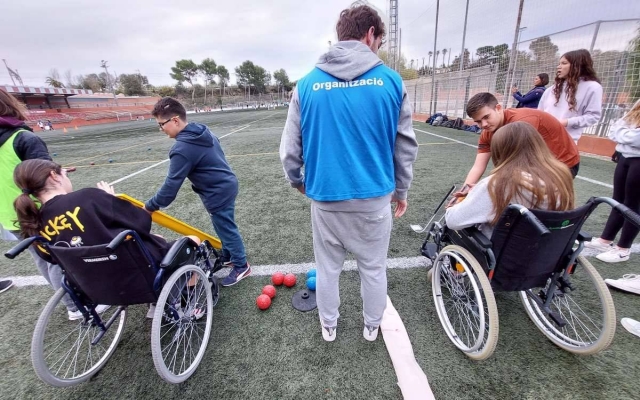 Els centres educatius de l'Alt Camp incorporen una proposta curricular per promoure la inclusió