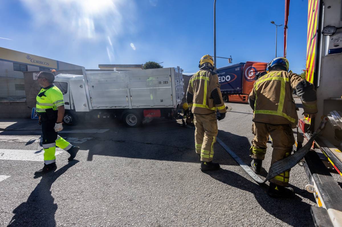 Accident de trànsit a l`entrada de Sabadell - Juanma Peláez Accident de trànsit a l`entrada de Sabadell