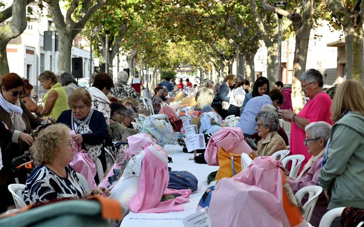 El Morell gaudeix d'un cap de setmana de tradició amb bolets i puntes de coixí